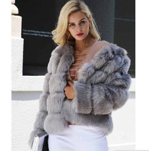 The United States Fox Fur Fur Coat