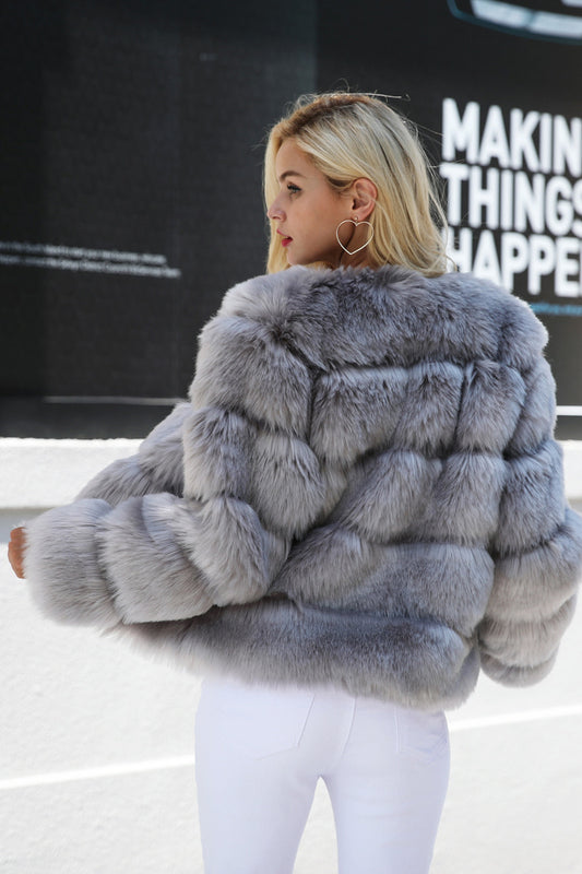 The United States Fox Fur Fur Coat