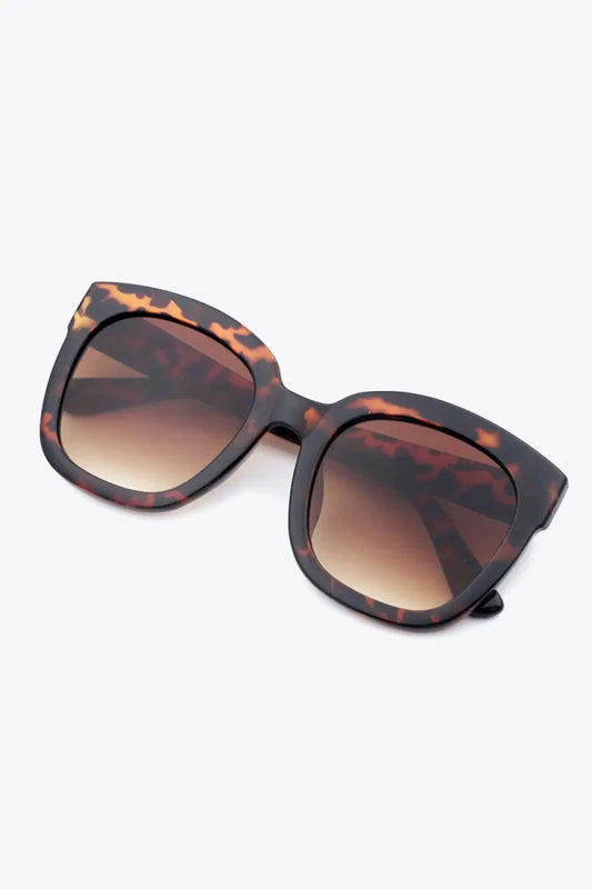 Polycarbonate Frame Square Sunglasses - Lustreve