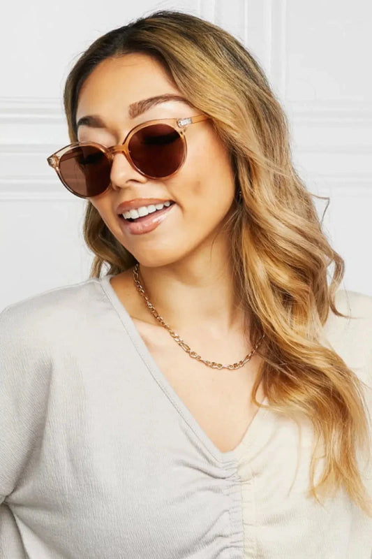 Round Full Rim Polycarbonate Frame Sunglasses - Lustreve