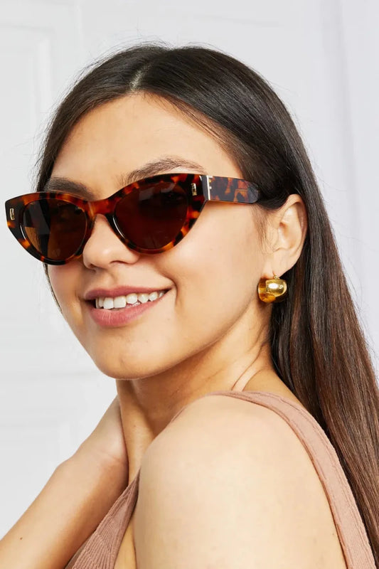 Tortoiseshell Acetate Frame Sunglasses - Lustreve