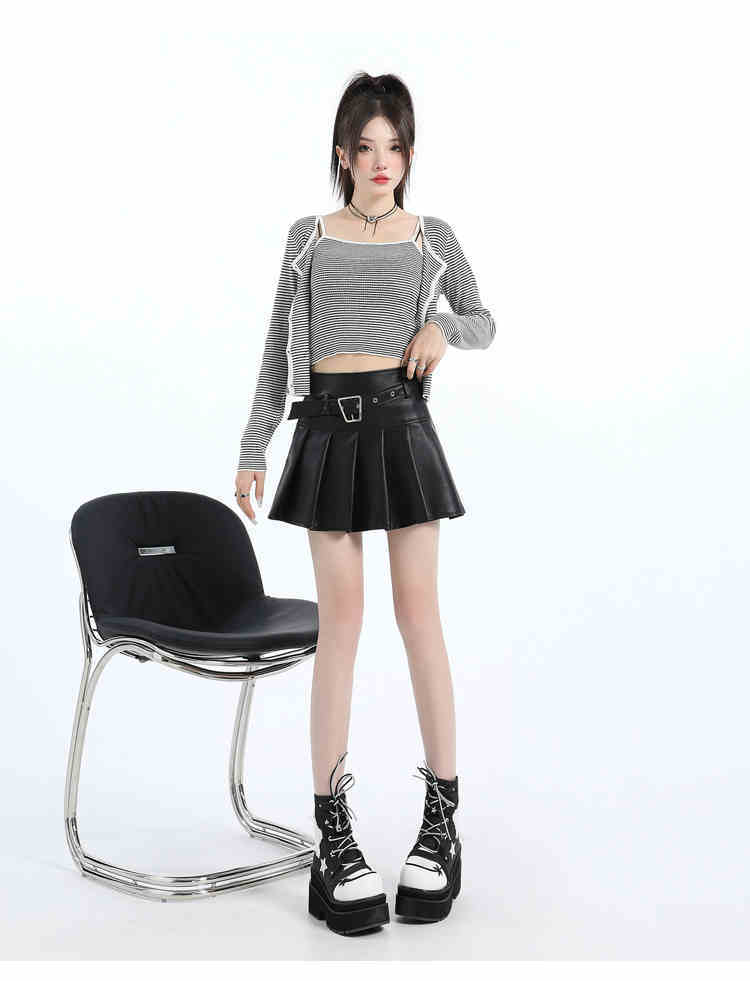 Sweet Bow Mini Skirt