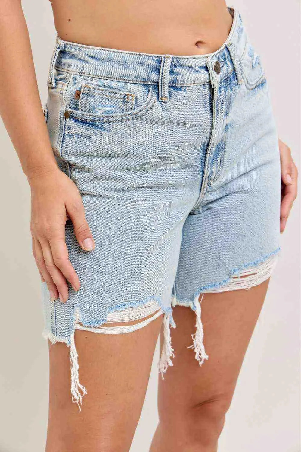 Judy Blue High-Waisted Rigid Magic Dad Short Wwith Cell Phone Back Pockets