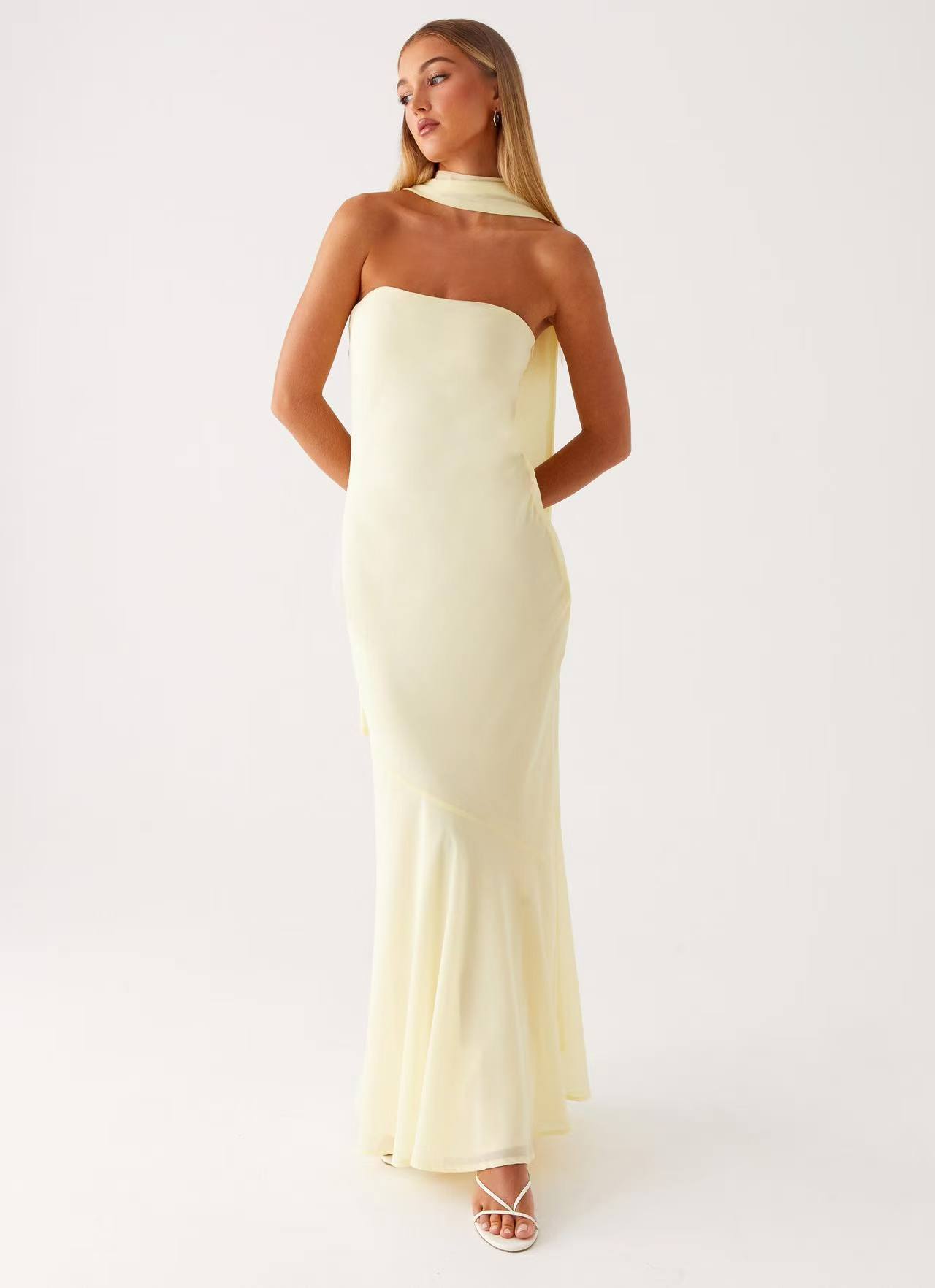 Isla Coastal Bloom Gown"