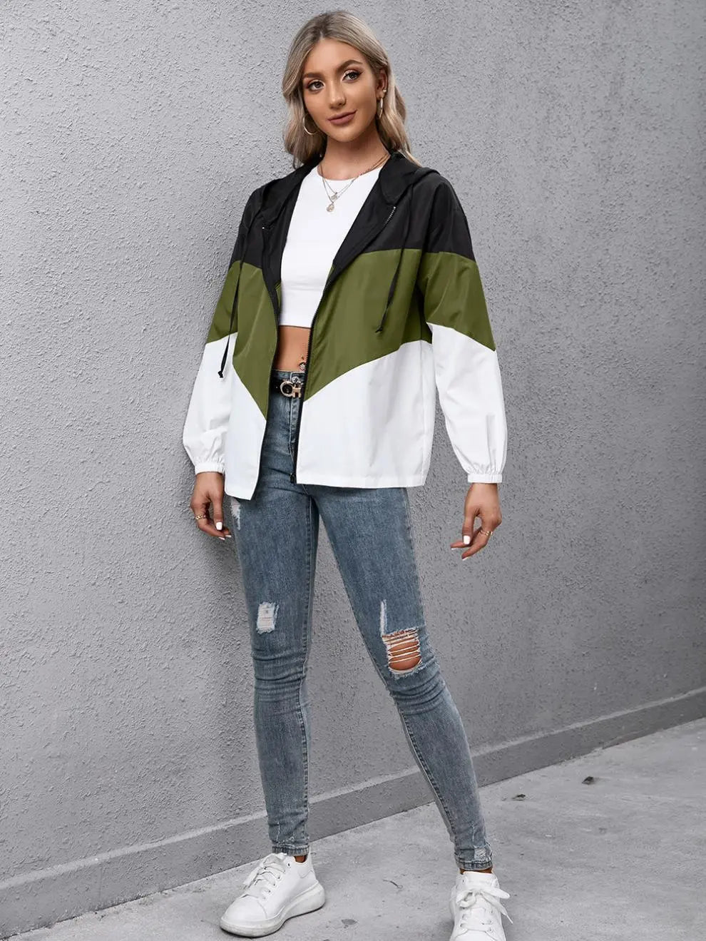 Hooded Mountaineering Windbreaker Jacket