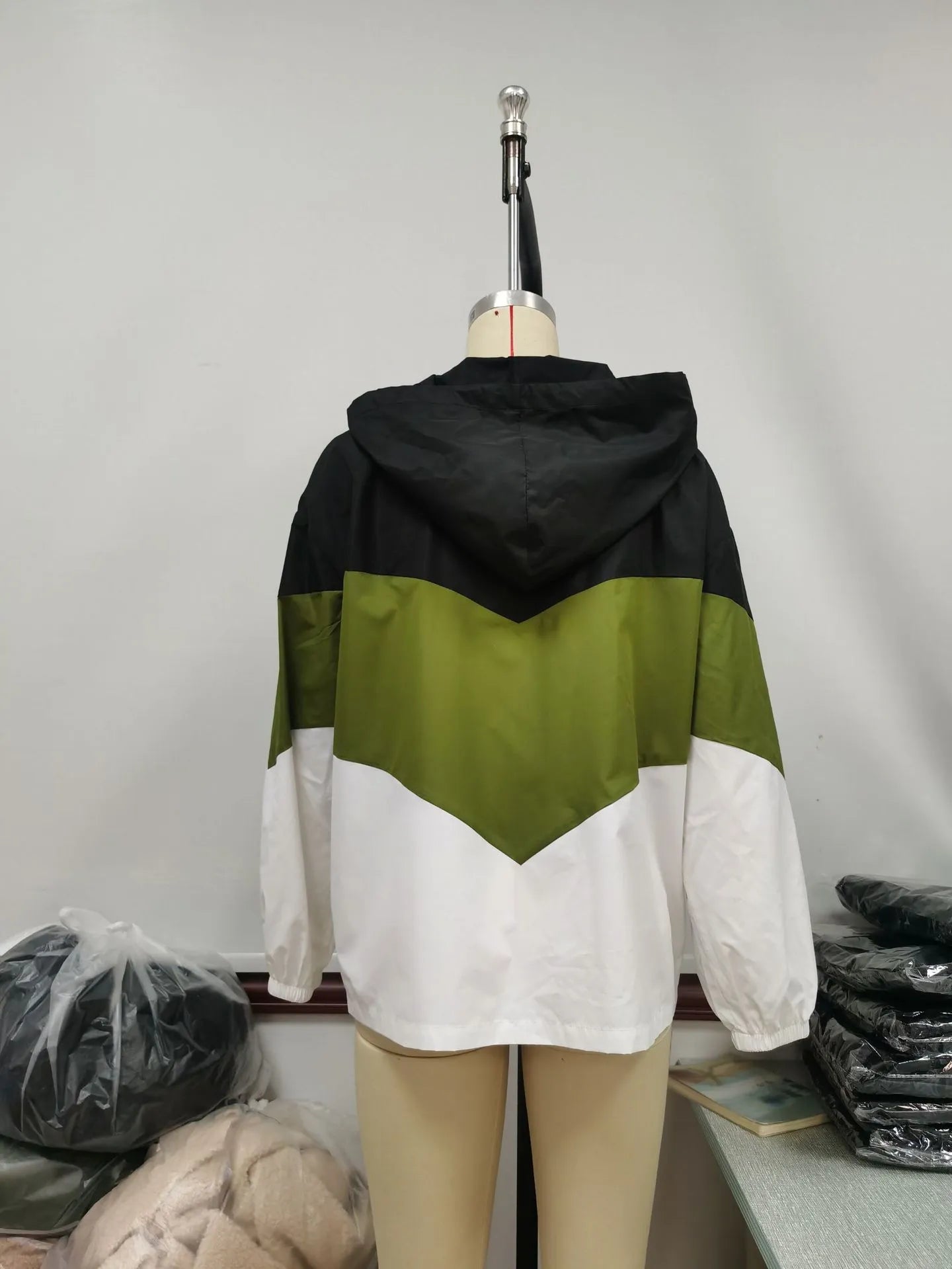 Hooded Mountaineering Windbreaker Jacket