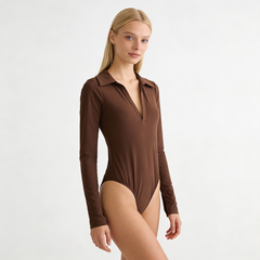 Chemise une pièce slim à col en V pour femme