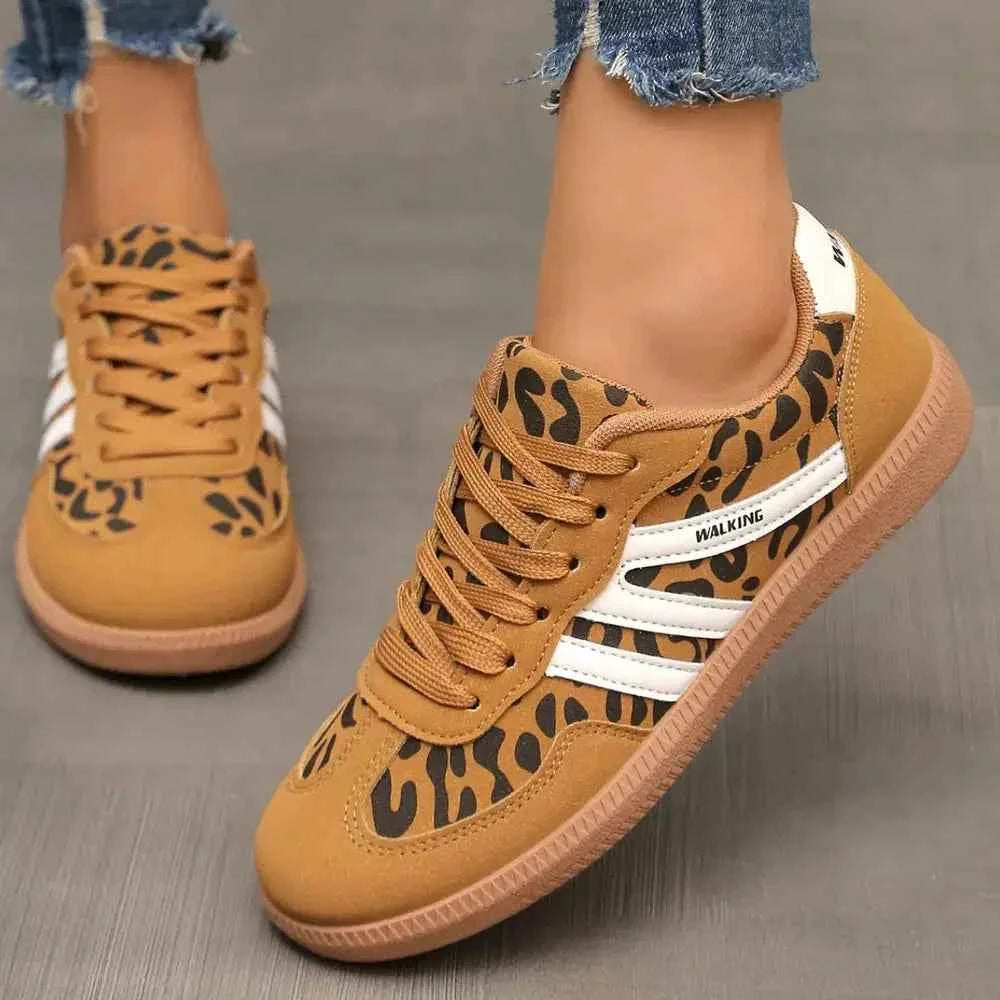 ContrastRun Sneakers"