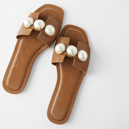 Daily Flat Sandals"