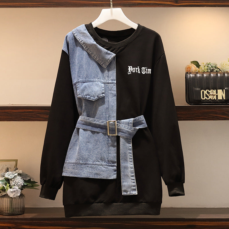 Weihnachtsmann-Oversize-Strickkleid – Denim Stitch Fusion