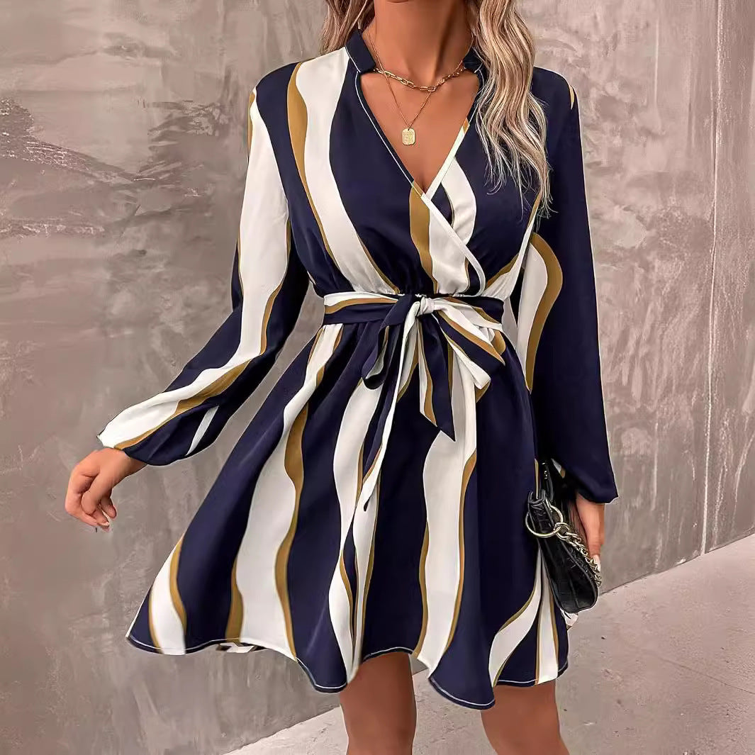 Robe élégante imprimée à col en V et ceinture – Style chic et flatteur