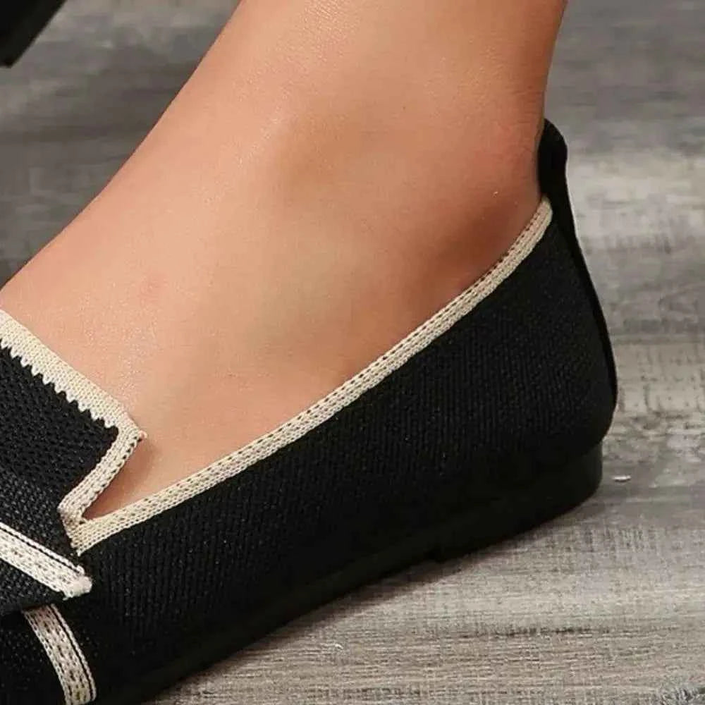 BowTrim Point Loafers"