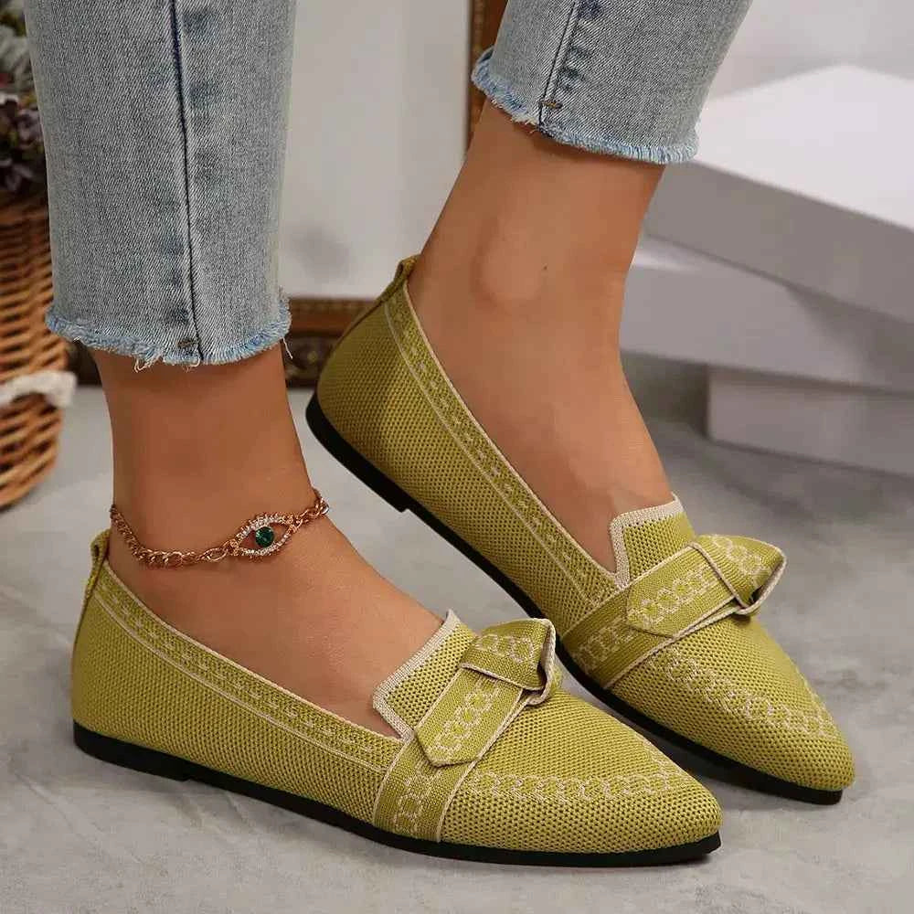 BowKnit Flats"