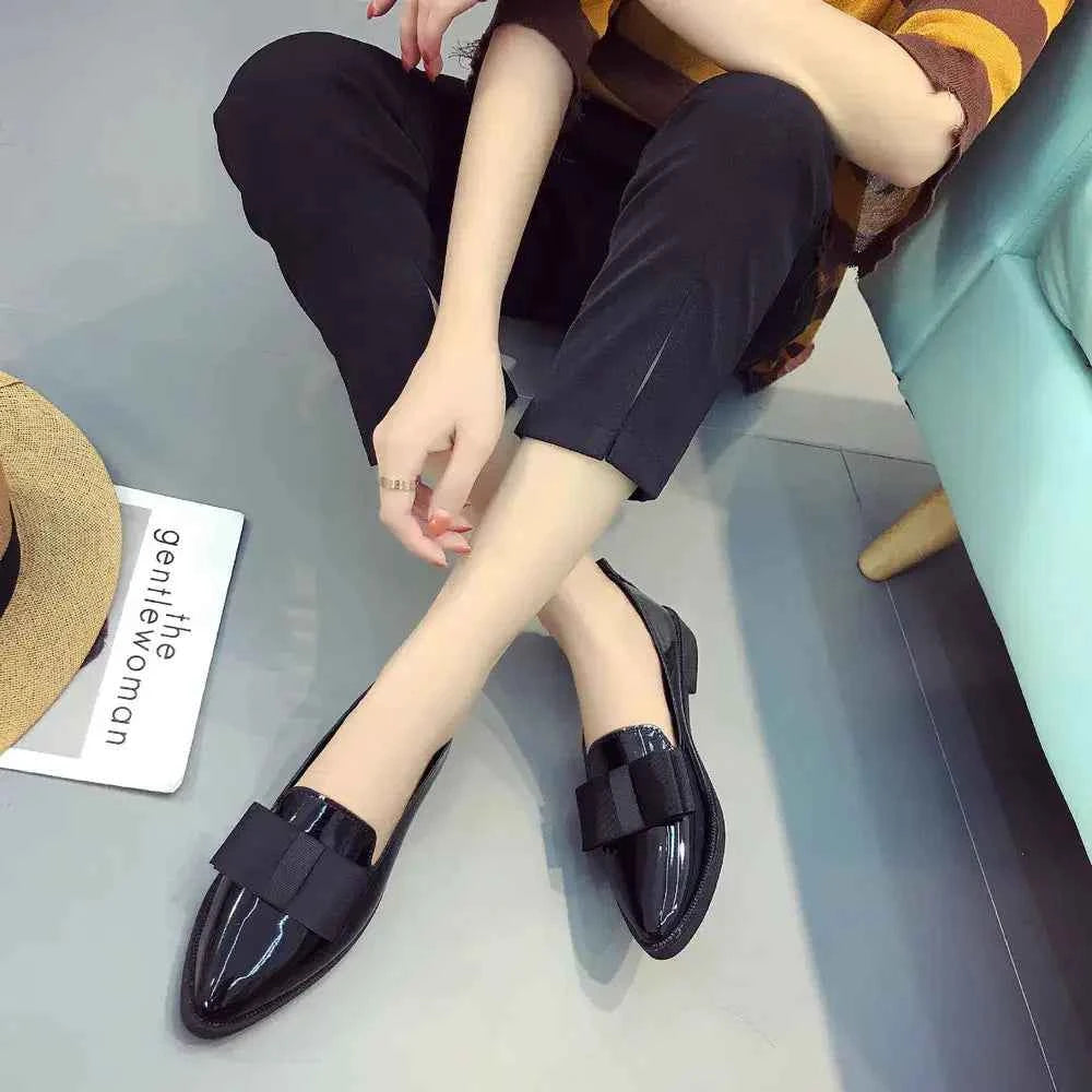 BowPoint Loafers"