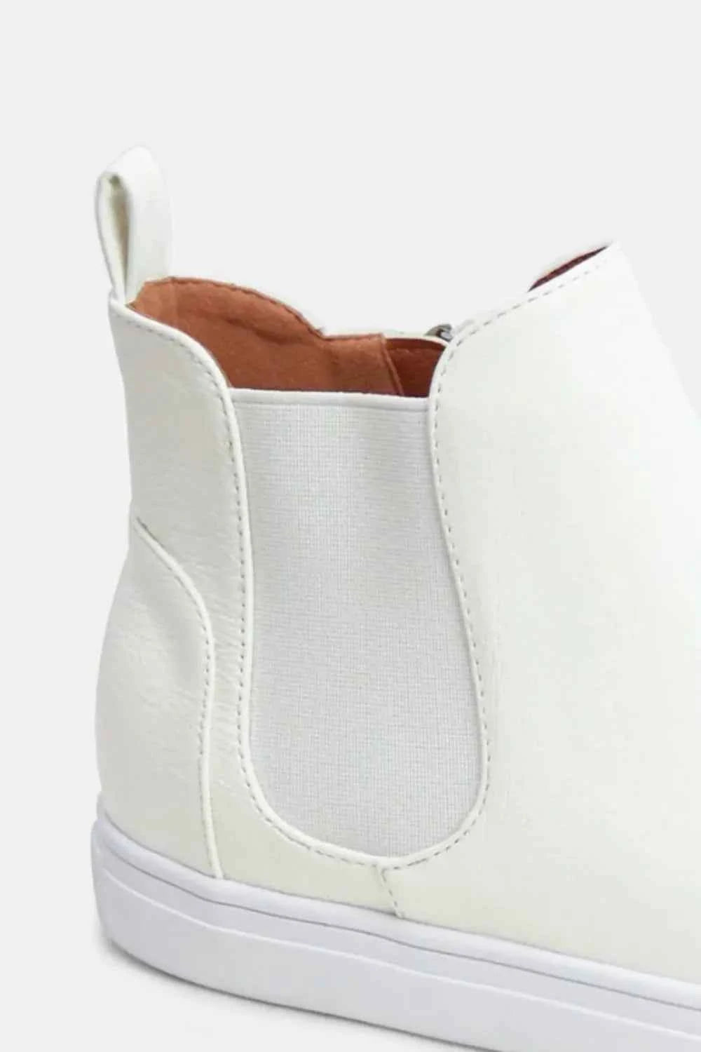 Cloud Walk Suede Chelsea Sneaker Boots