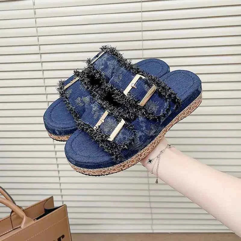 TwinBuckle Platforms"
