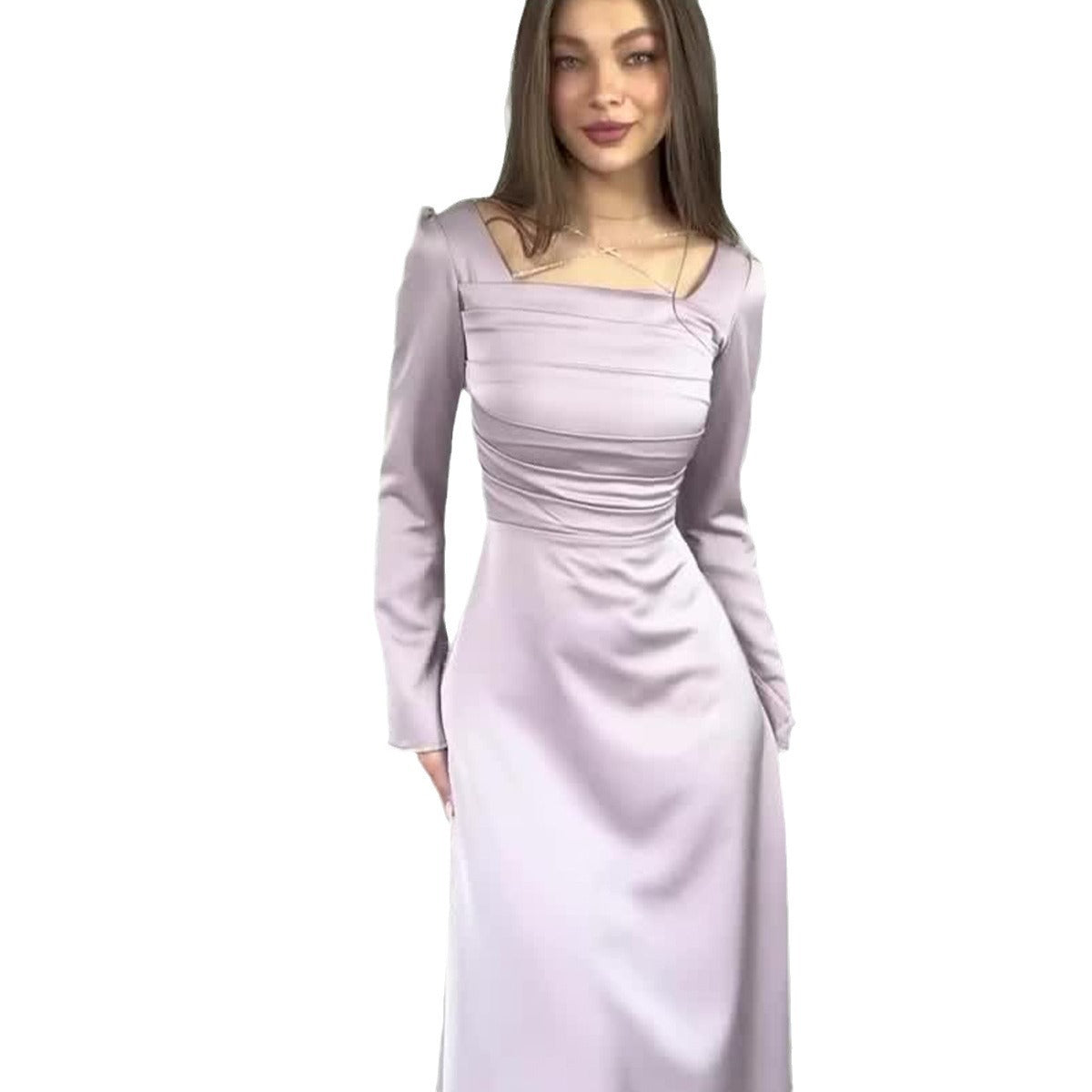 Robe Ivanna Satin Elegance à nouer en diamants