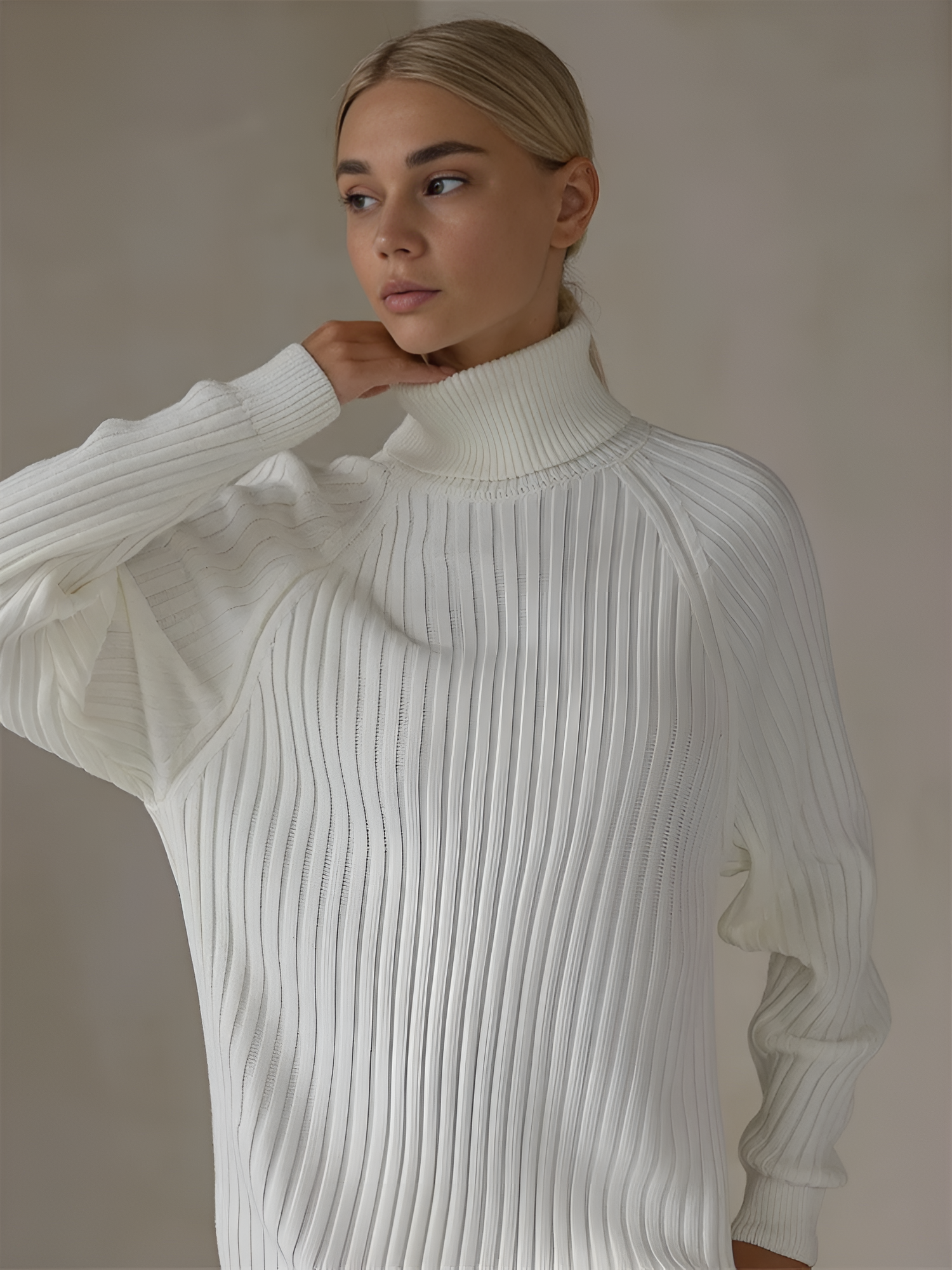 Robe pull à col roulé Atonement Allure