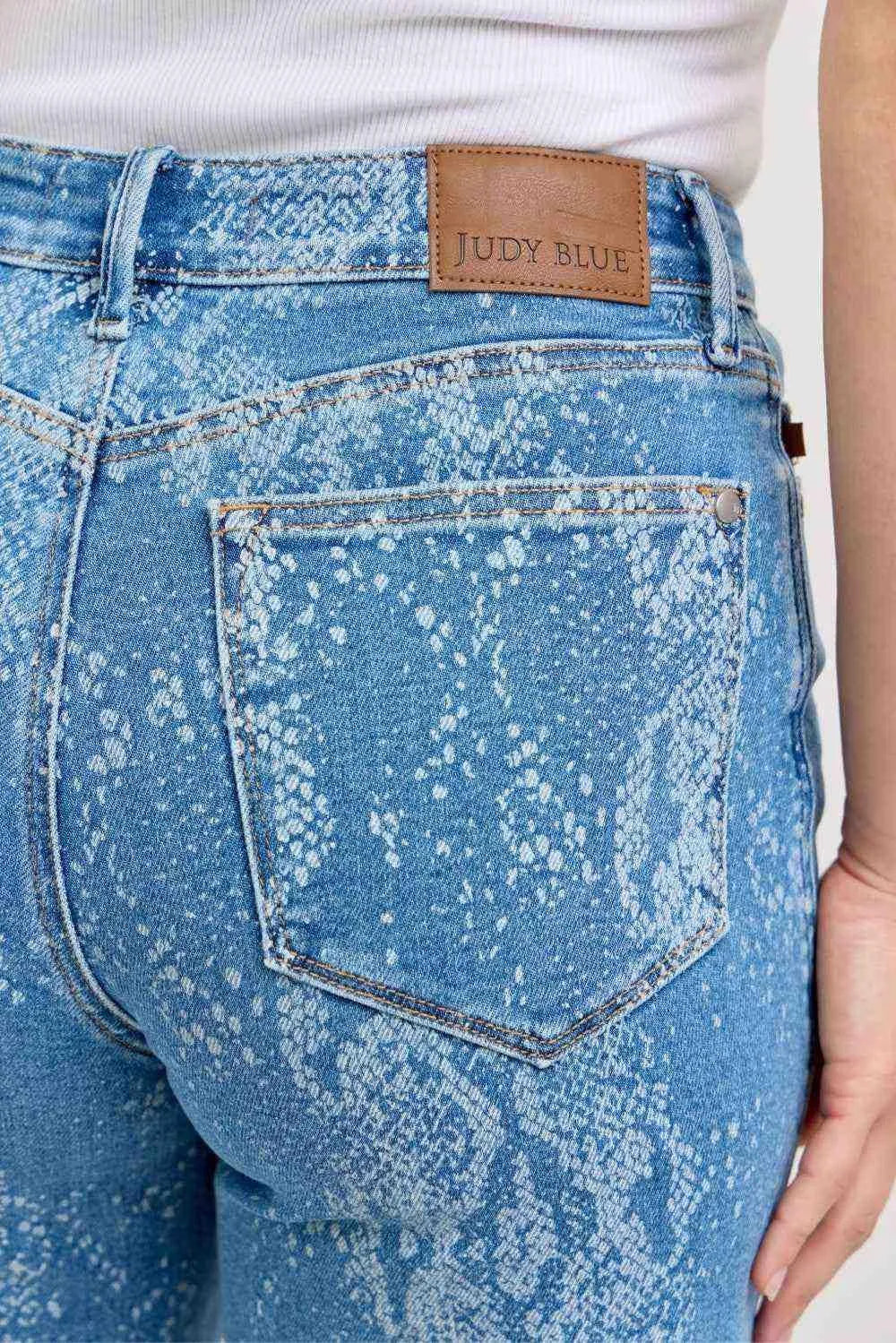 Judy Blue High Rise Ankle Wide Leg Jeans