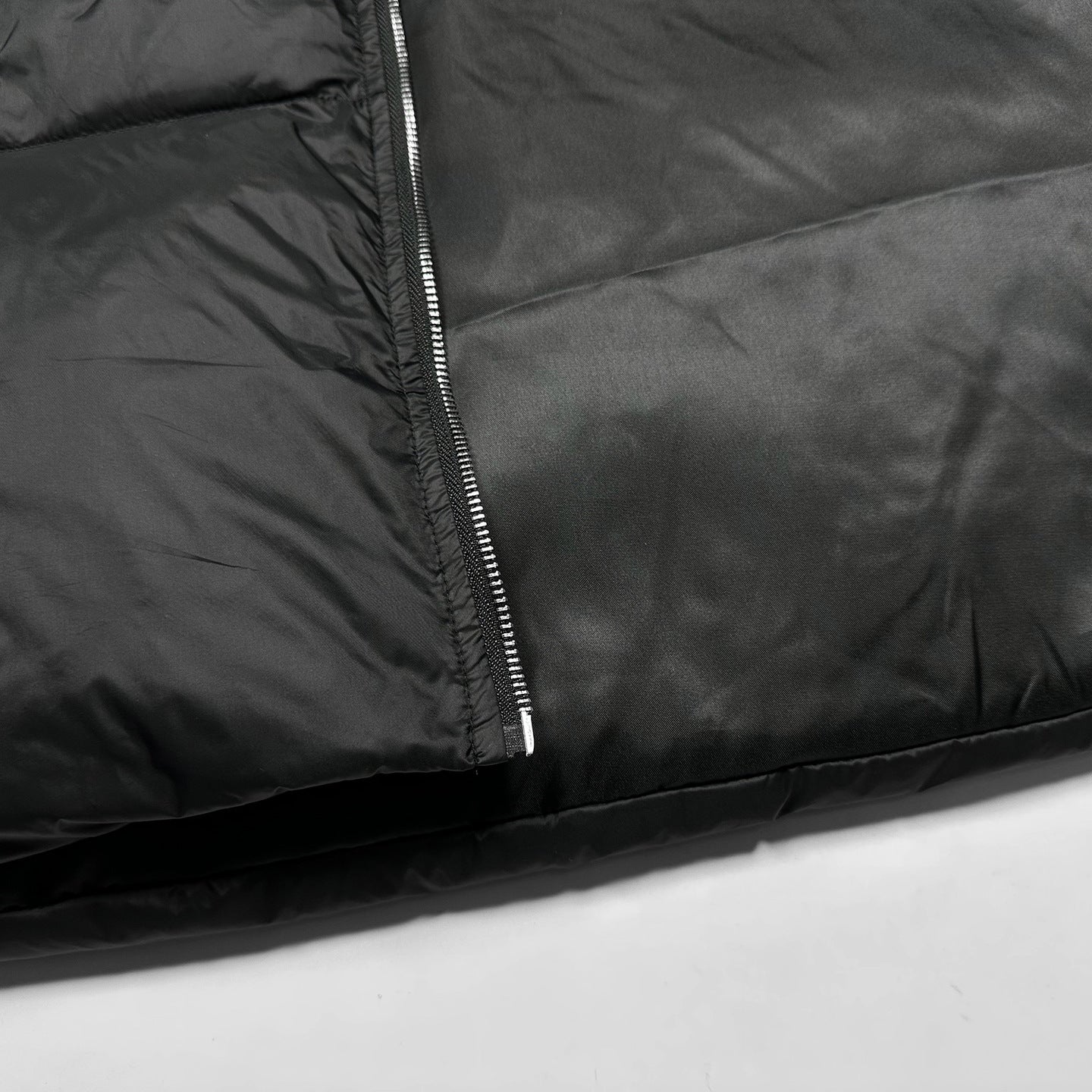 Araxie Vegan Puffer Jacket