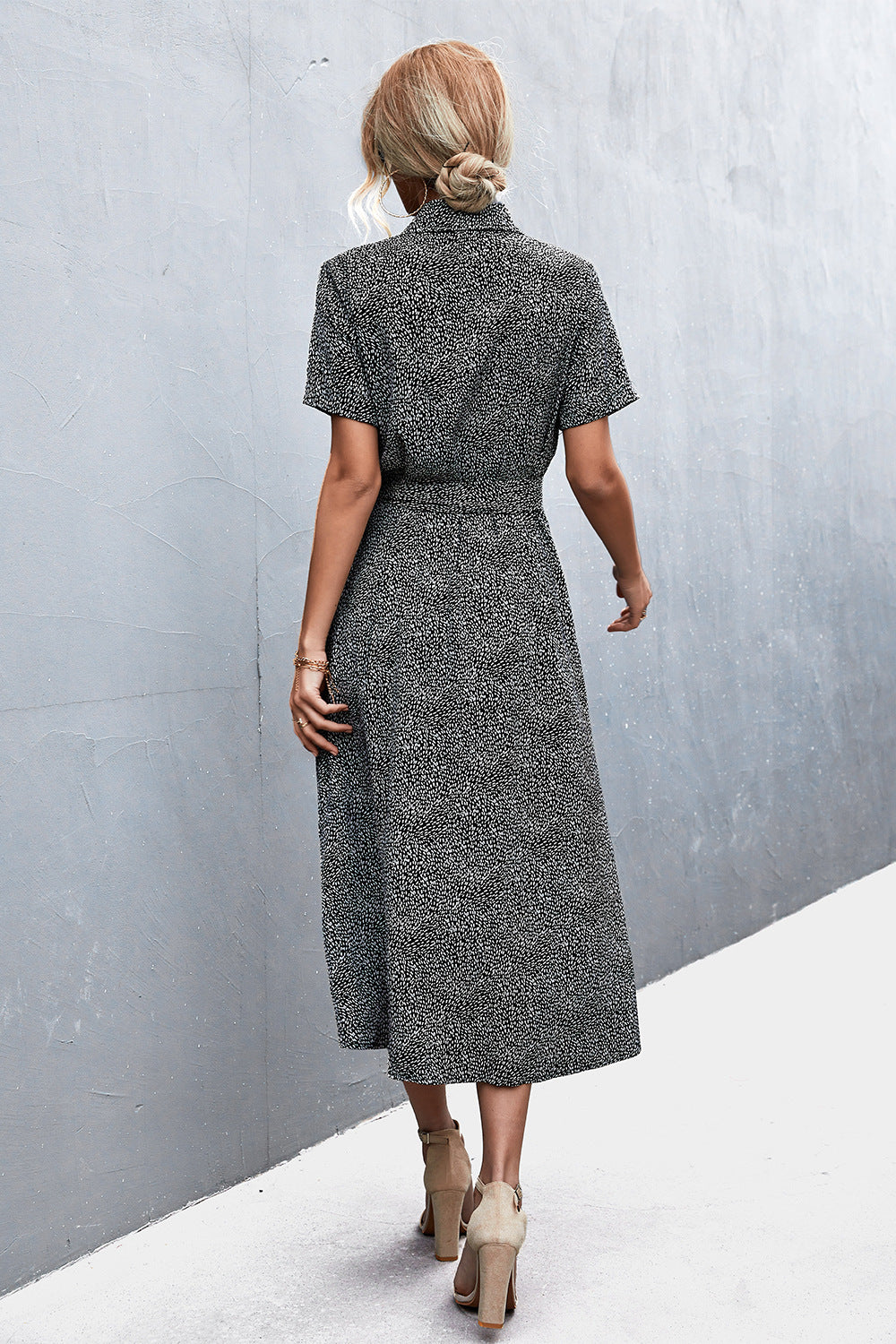 Robe chemise ceinturée à pois Ivanna