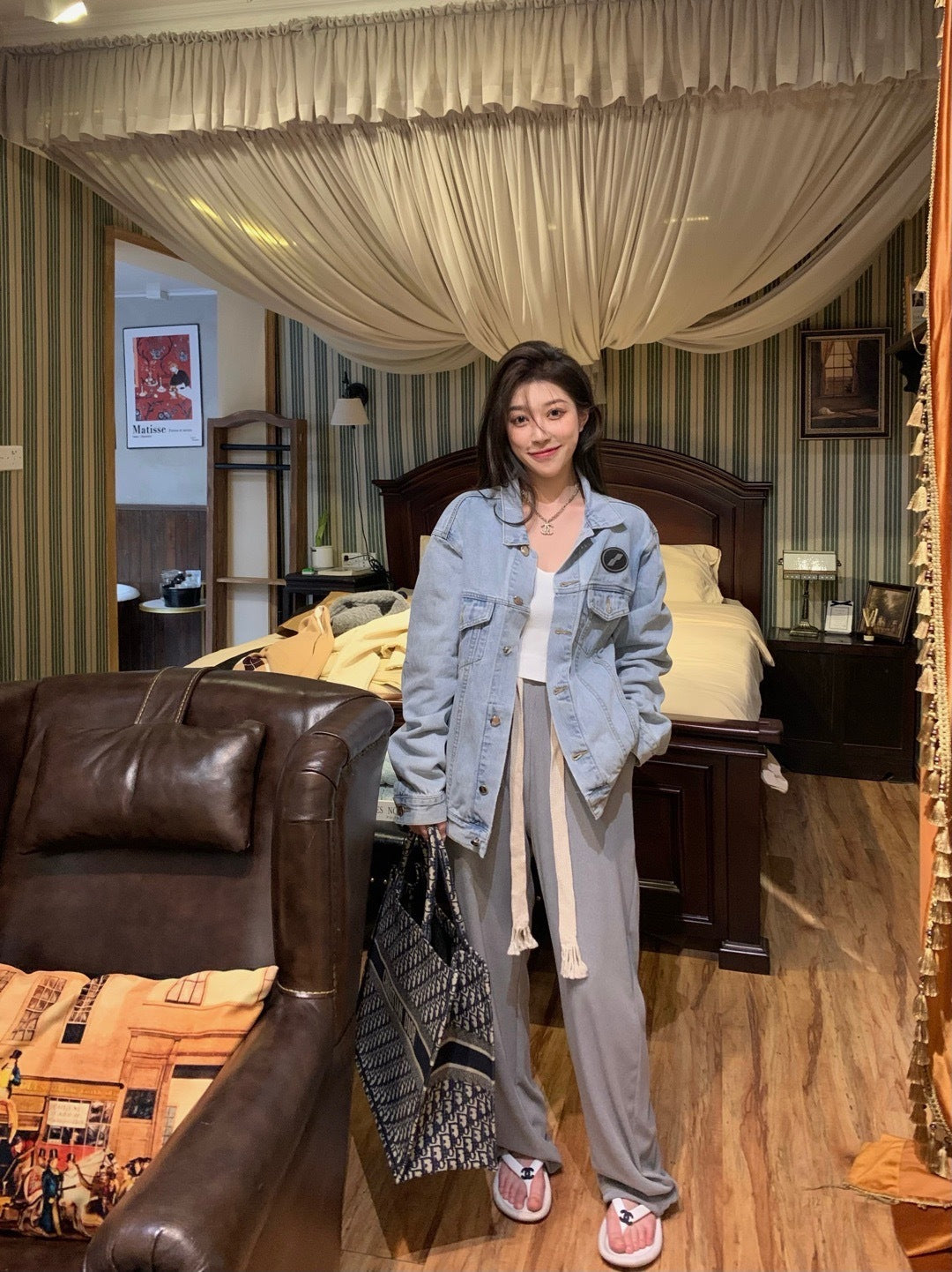 Feel  Relaxed Wide-Leg  Pants