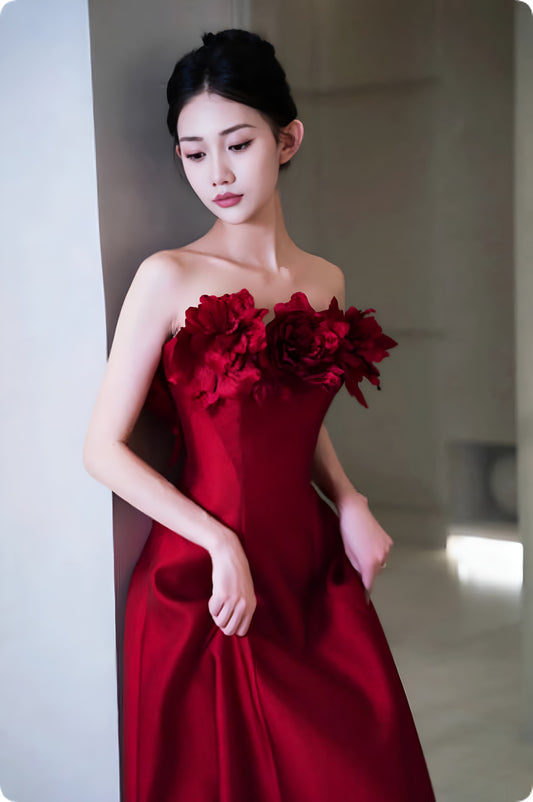 Velvet Rouge Dress”