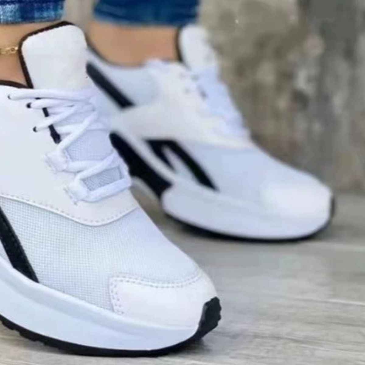 City Rush Air Runner Sneakers
