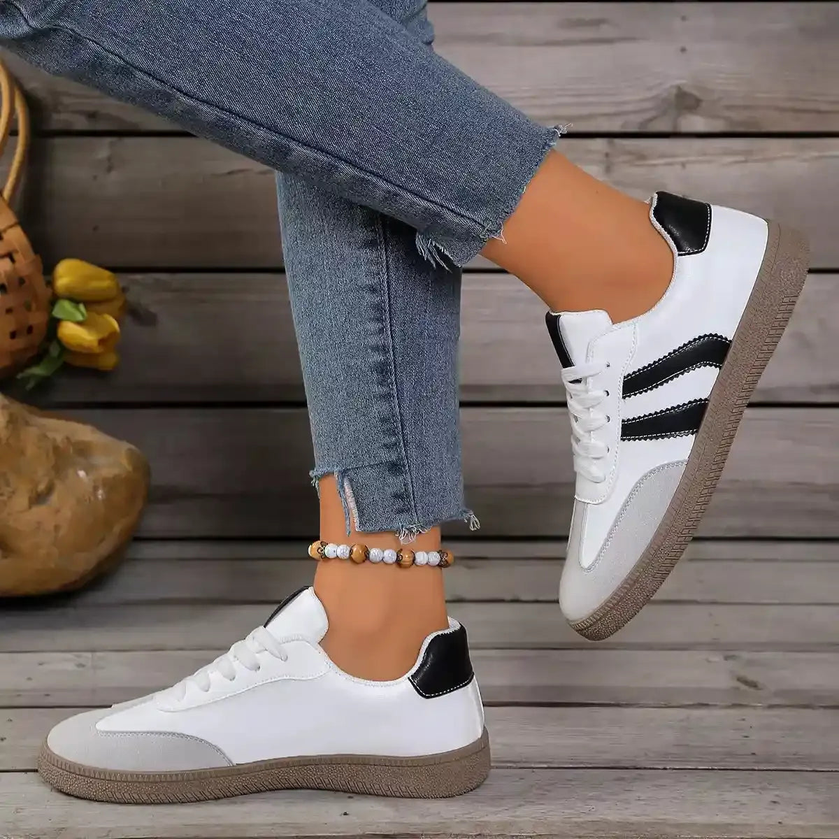 Downtown Chill Court Sneakers