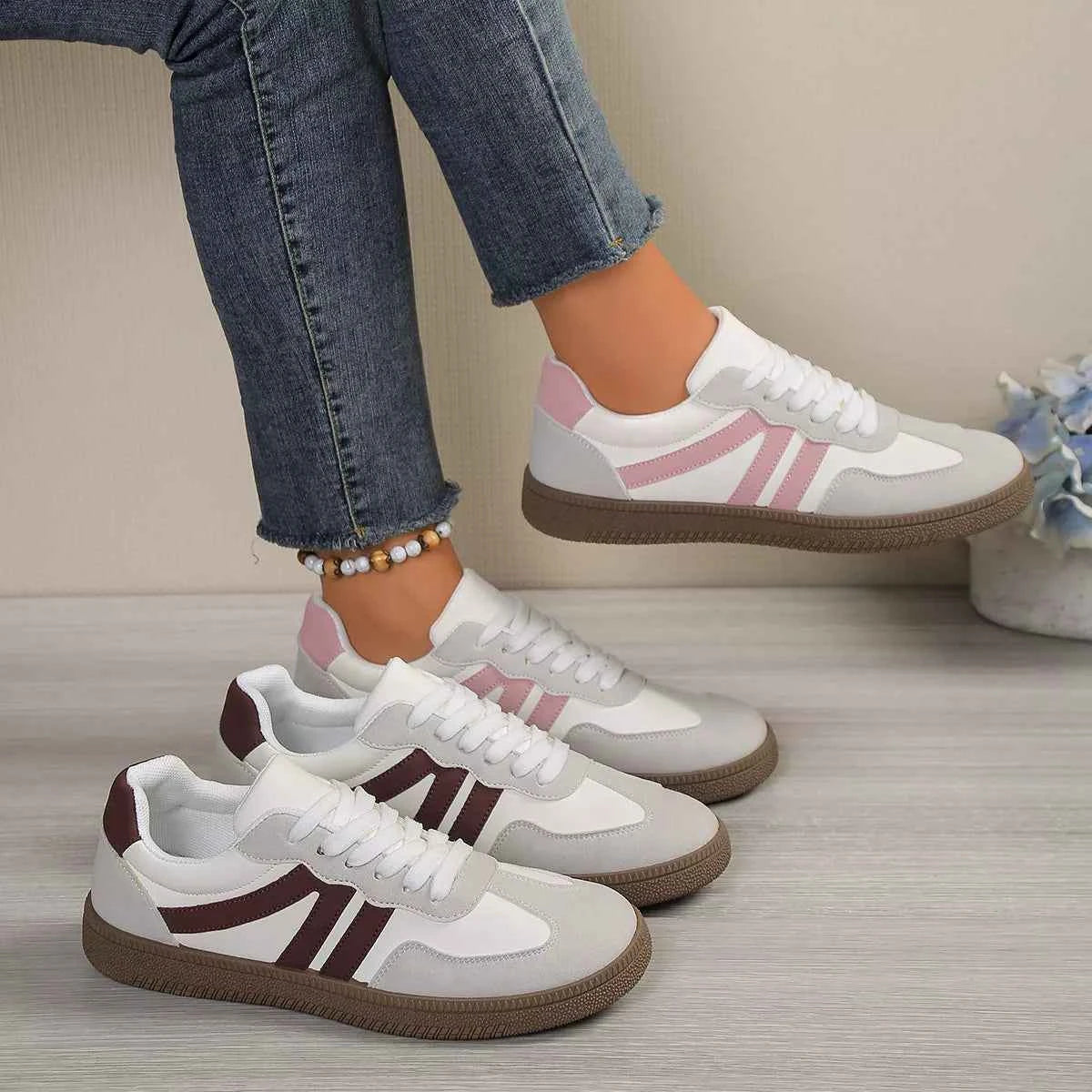 Downtown Muse Retro Sneakers