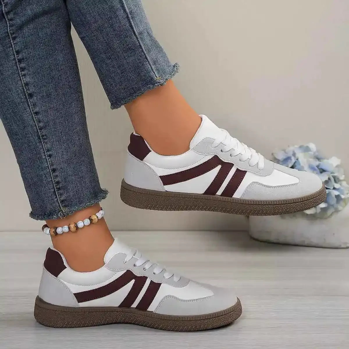 Downtown Muse Retro Sneakers