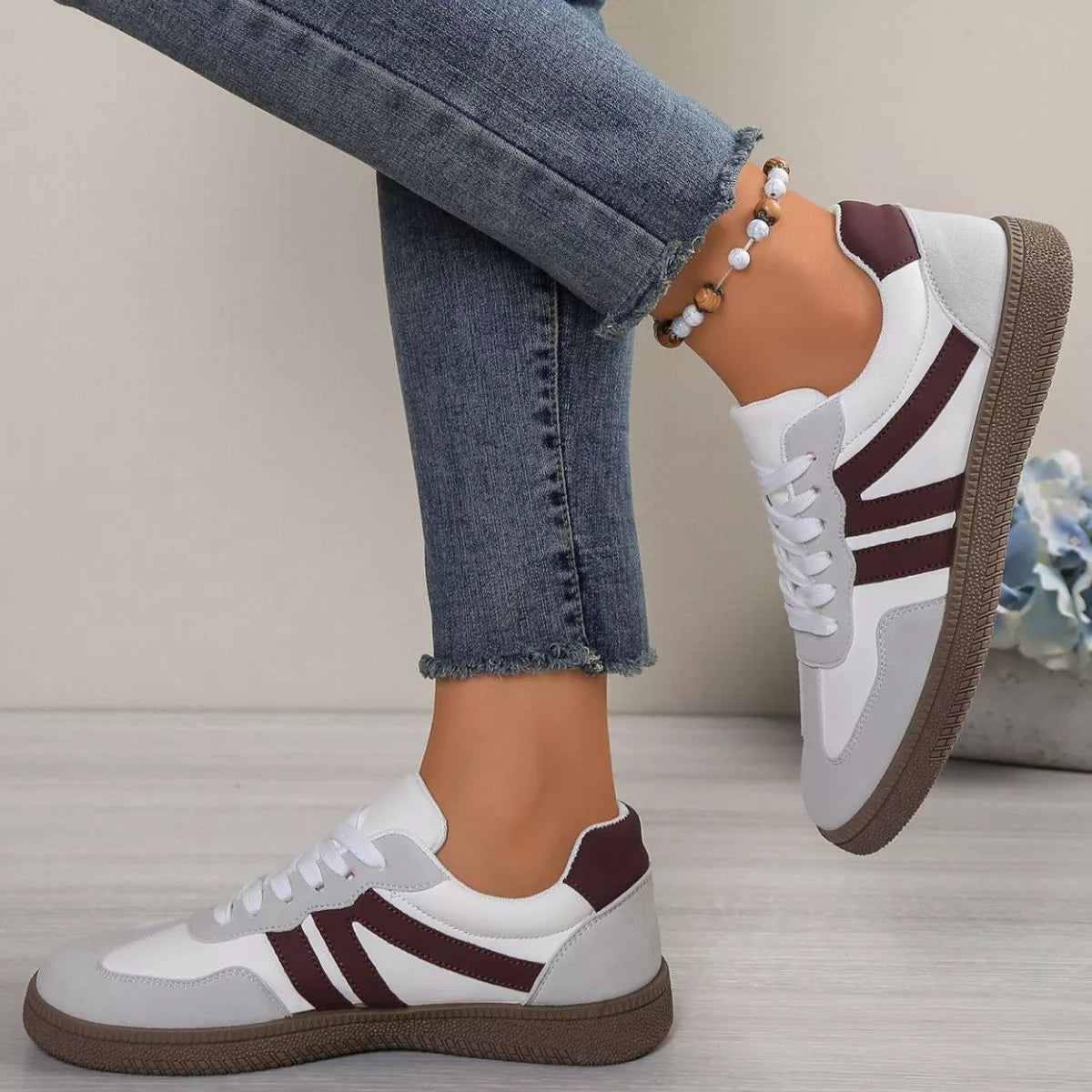 Downtown Muse Retro Sneakers