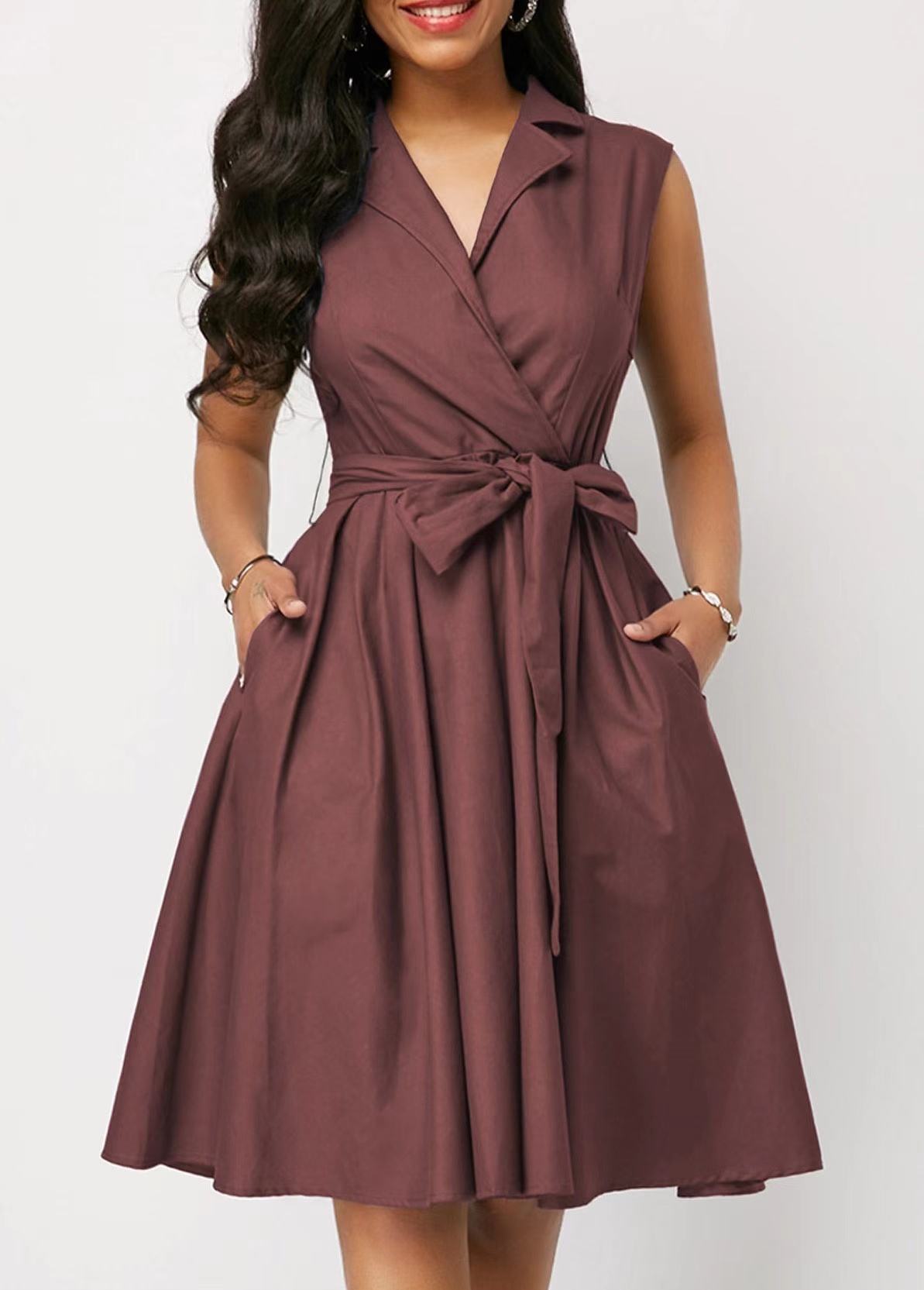 Robe midi décontractée sans manches avec ceinture