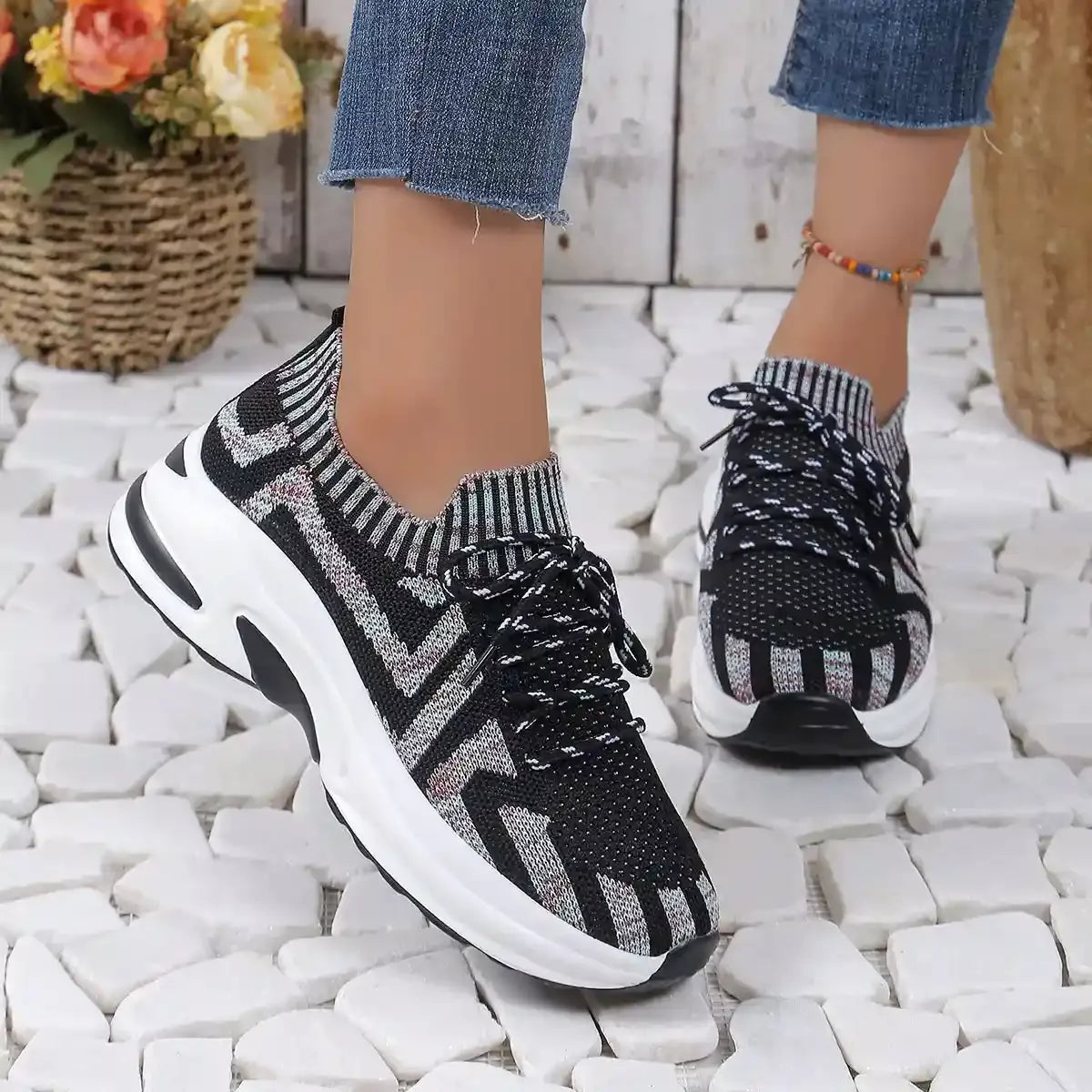 Midnight Motion Knit Runners