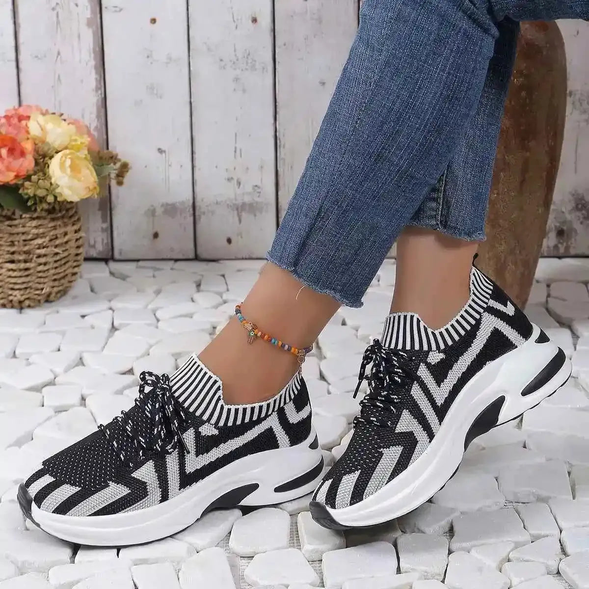 Midnight Motion Knit Runners