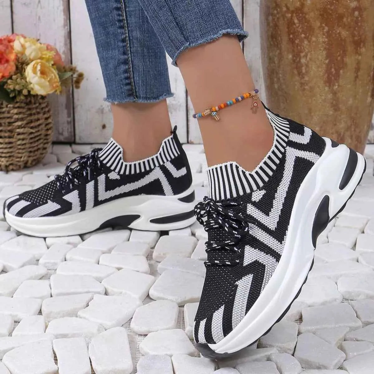 Midnight Motion Knit Runners