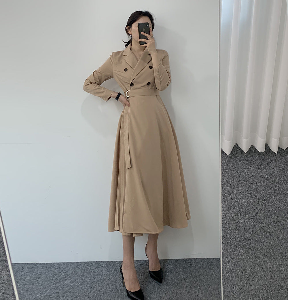 Aurelia Kleid mit Falten und Taillenband