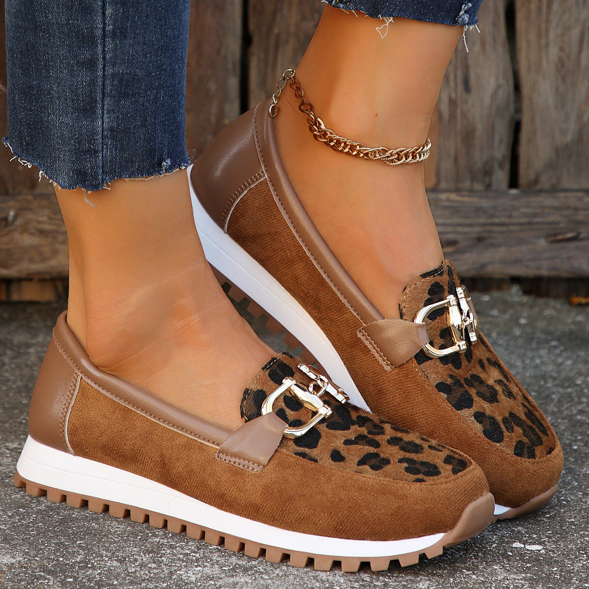 Bequeme Flats mit Schnalle 