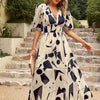 Robe longue imprimée à manches courtes et col en V – Mode vacances d'été à la plage