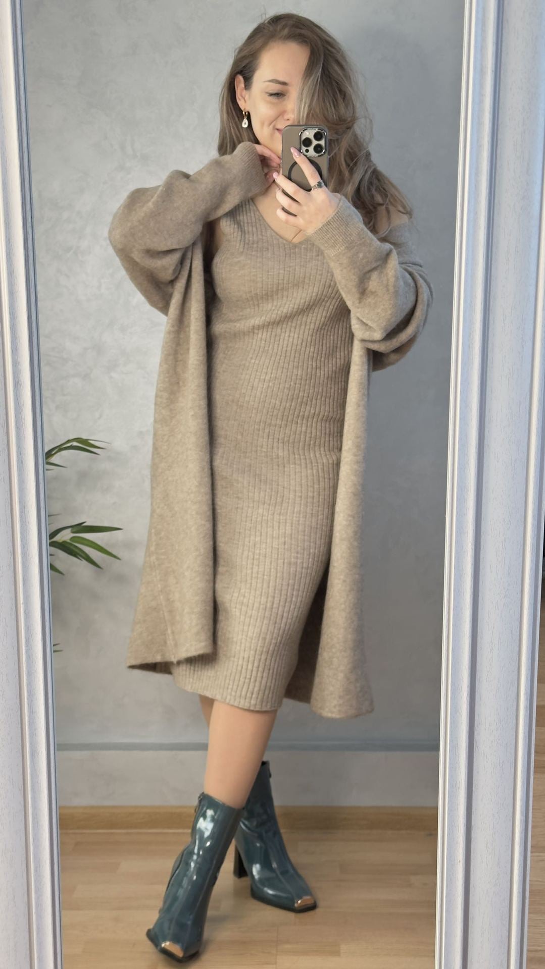 Macaron Cozy Vest & Cardigan Set"