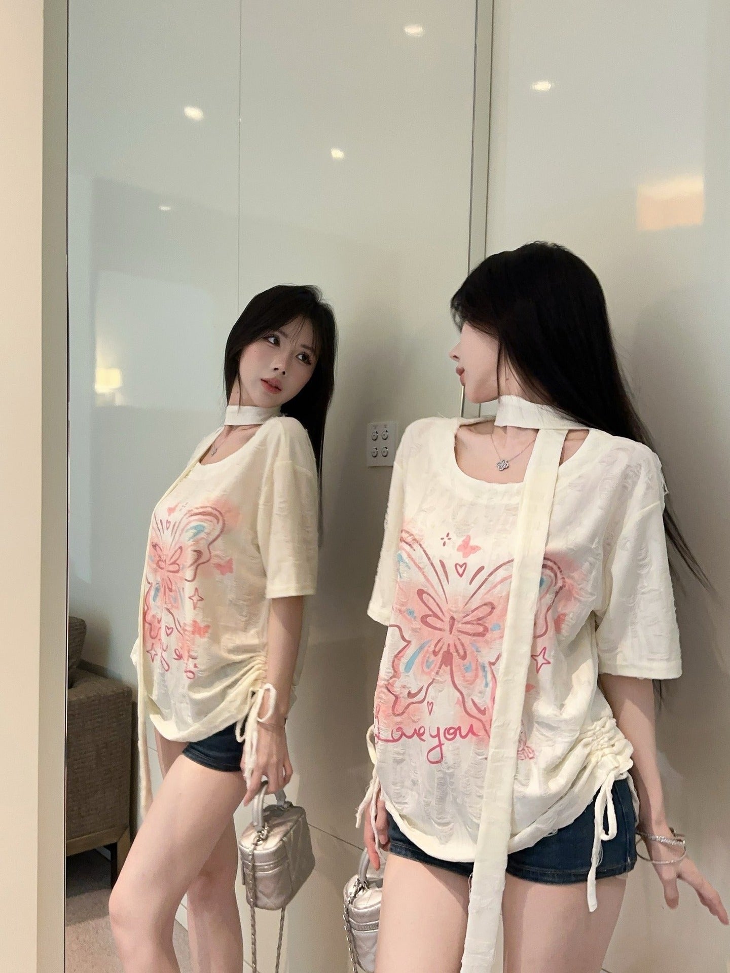 Haut coréen brodé Butterfly Breeze 