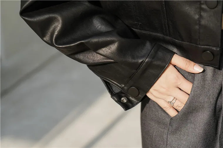 Wie es ist eine Kunstlederjacke