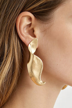 Hammered Matte Swirl Earrings