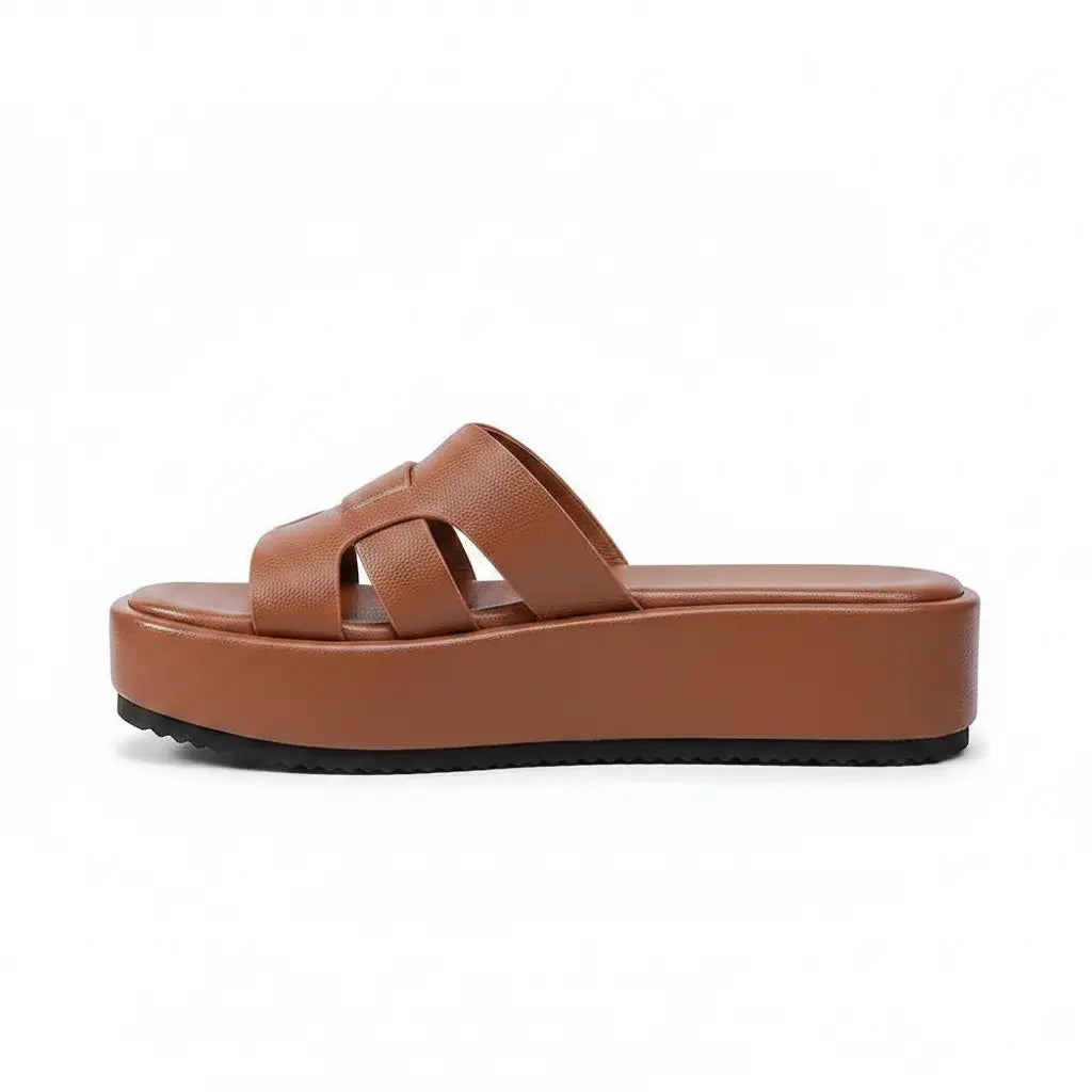 Off Duty Elevation Sandals