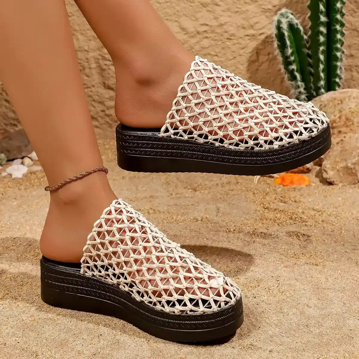 Woven Net Design Platform Sandals