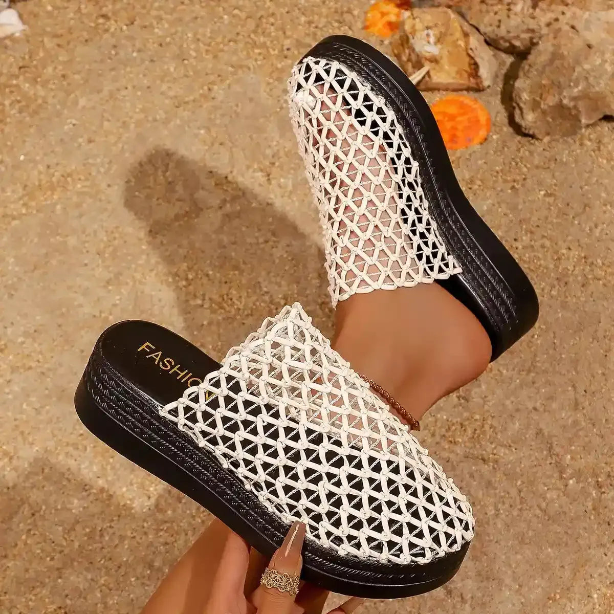 Woven Net Design Platform Sandals