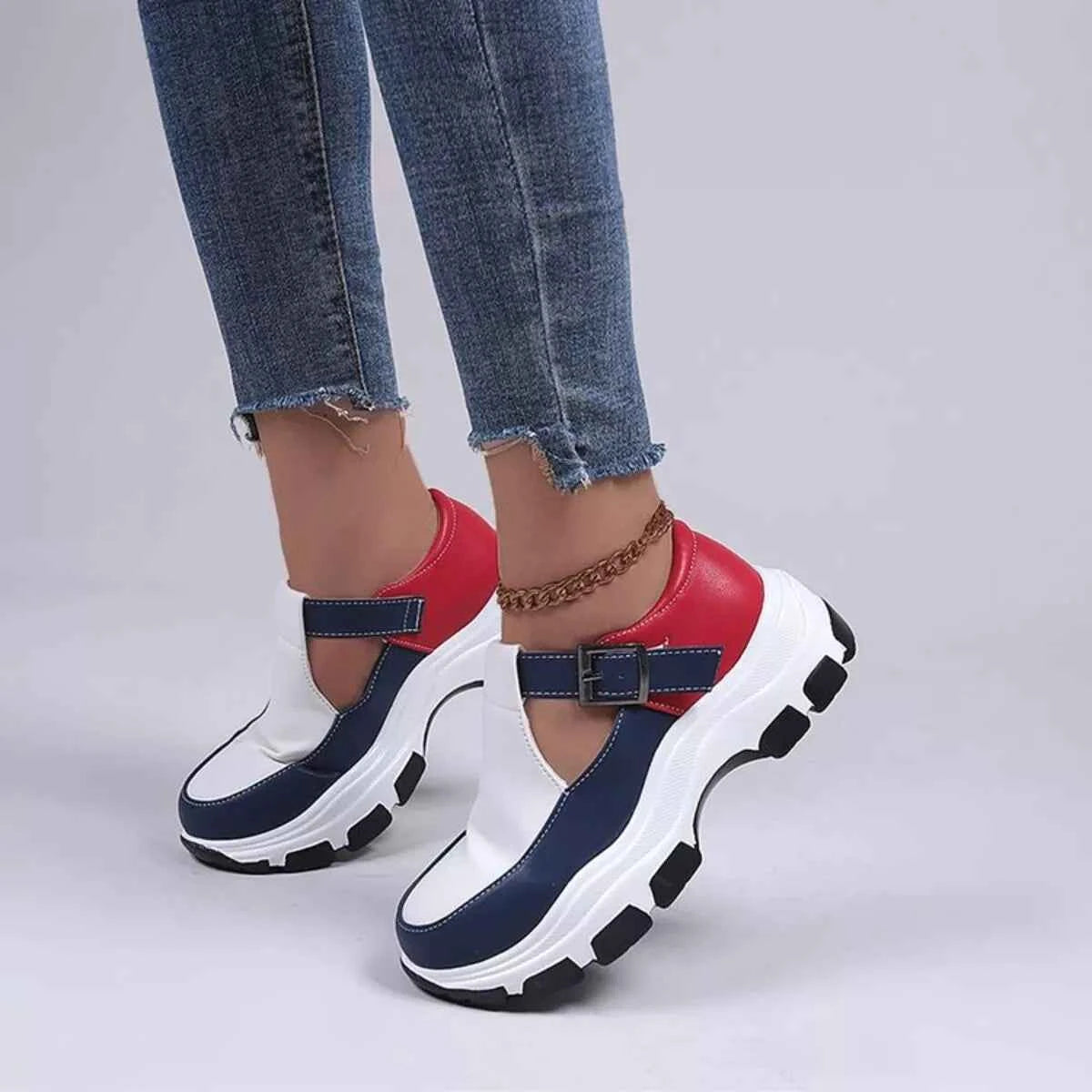Round Toe Platform Sneakers