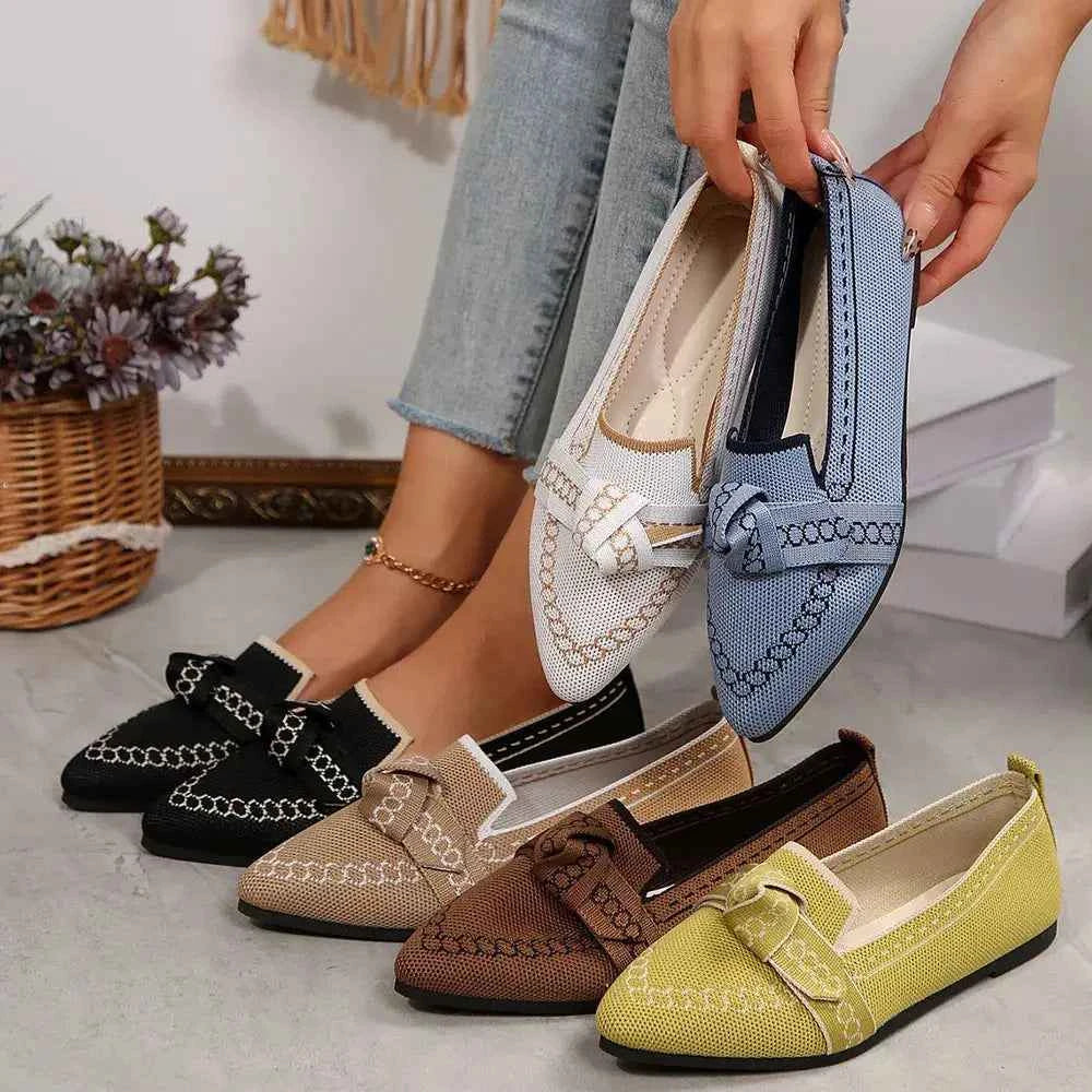 BowKnit Flats"