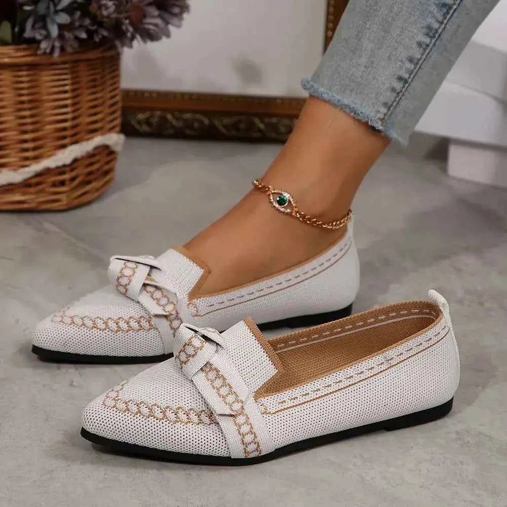 BowKnit Flats"