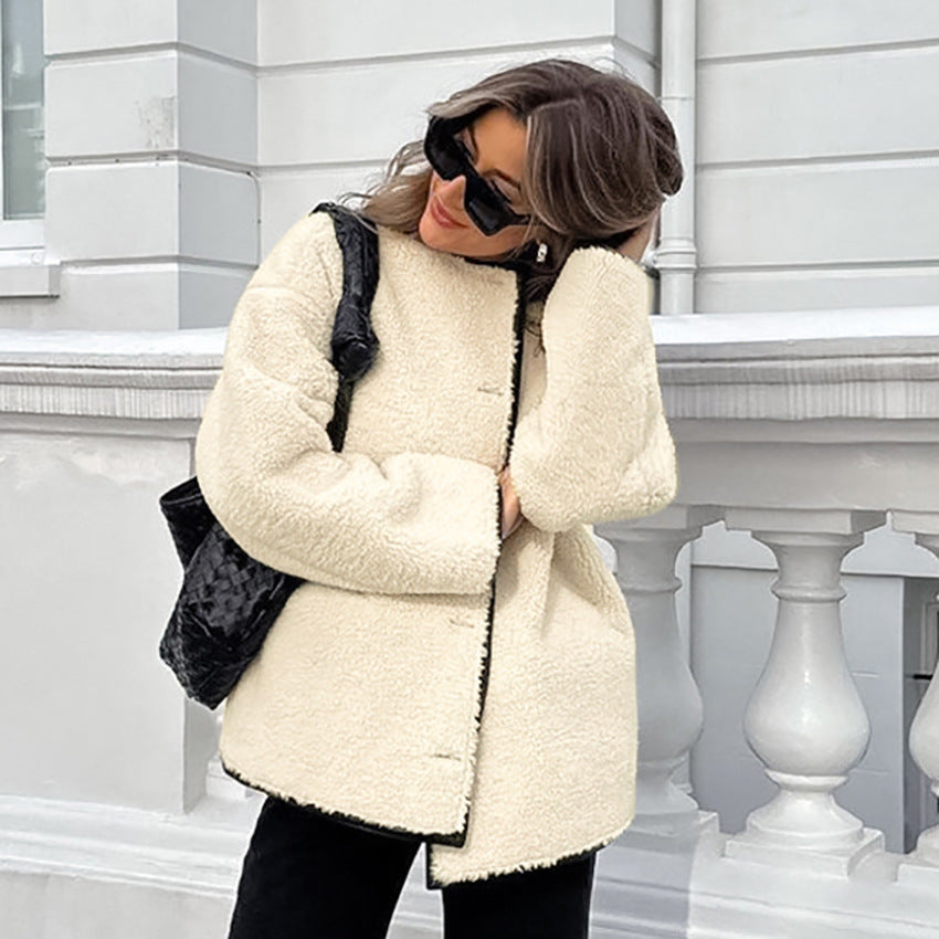 Sophisticated Beige Lambswool Baggy Coat